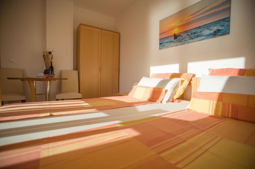 Villa Bianca Trogir Eksteriør bilde
